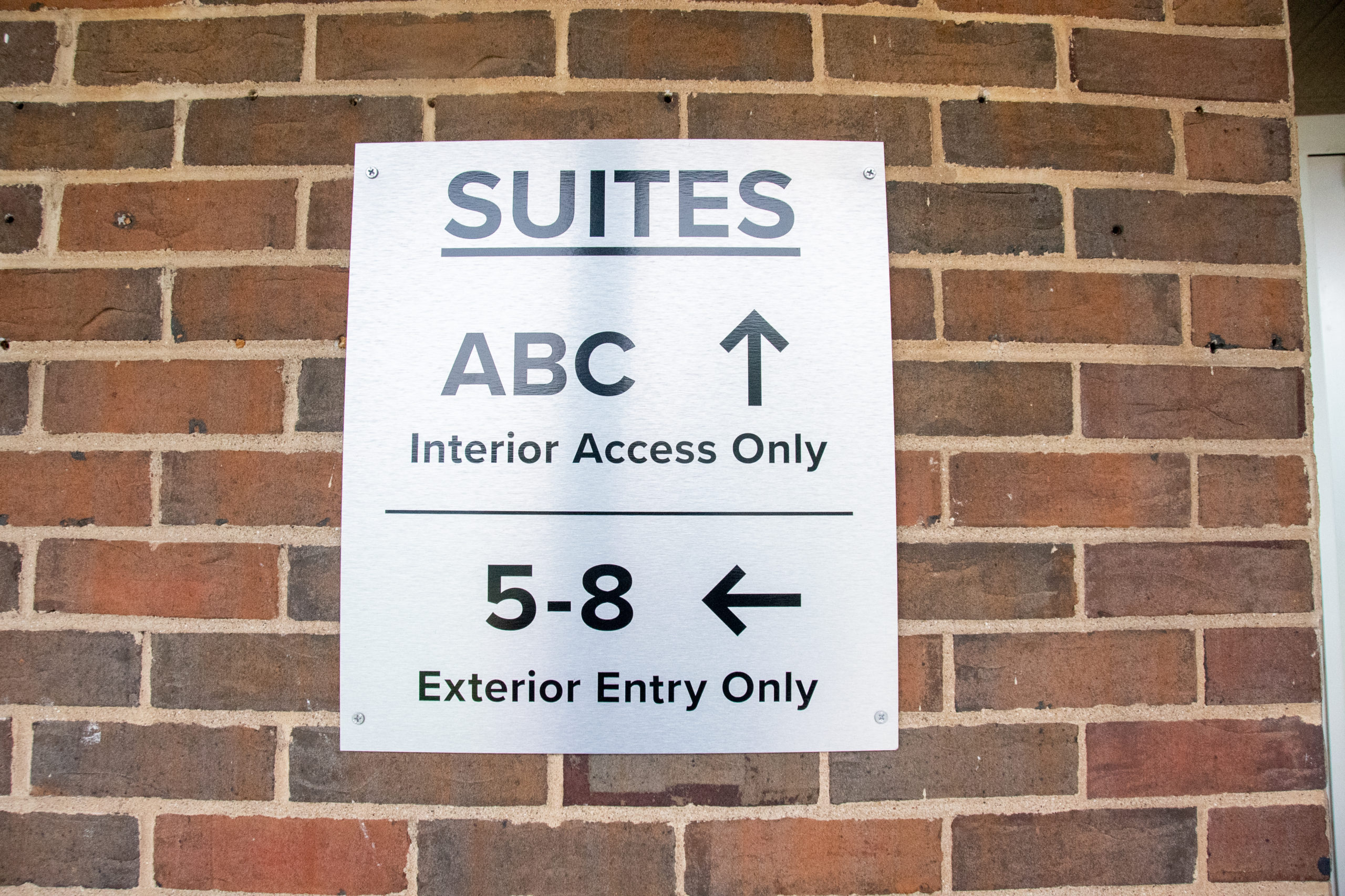 Clear signage to business suites